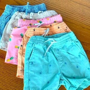 Infant baby boy short bundle (5 pair new cond)